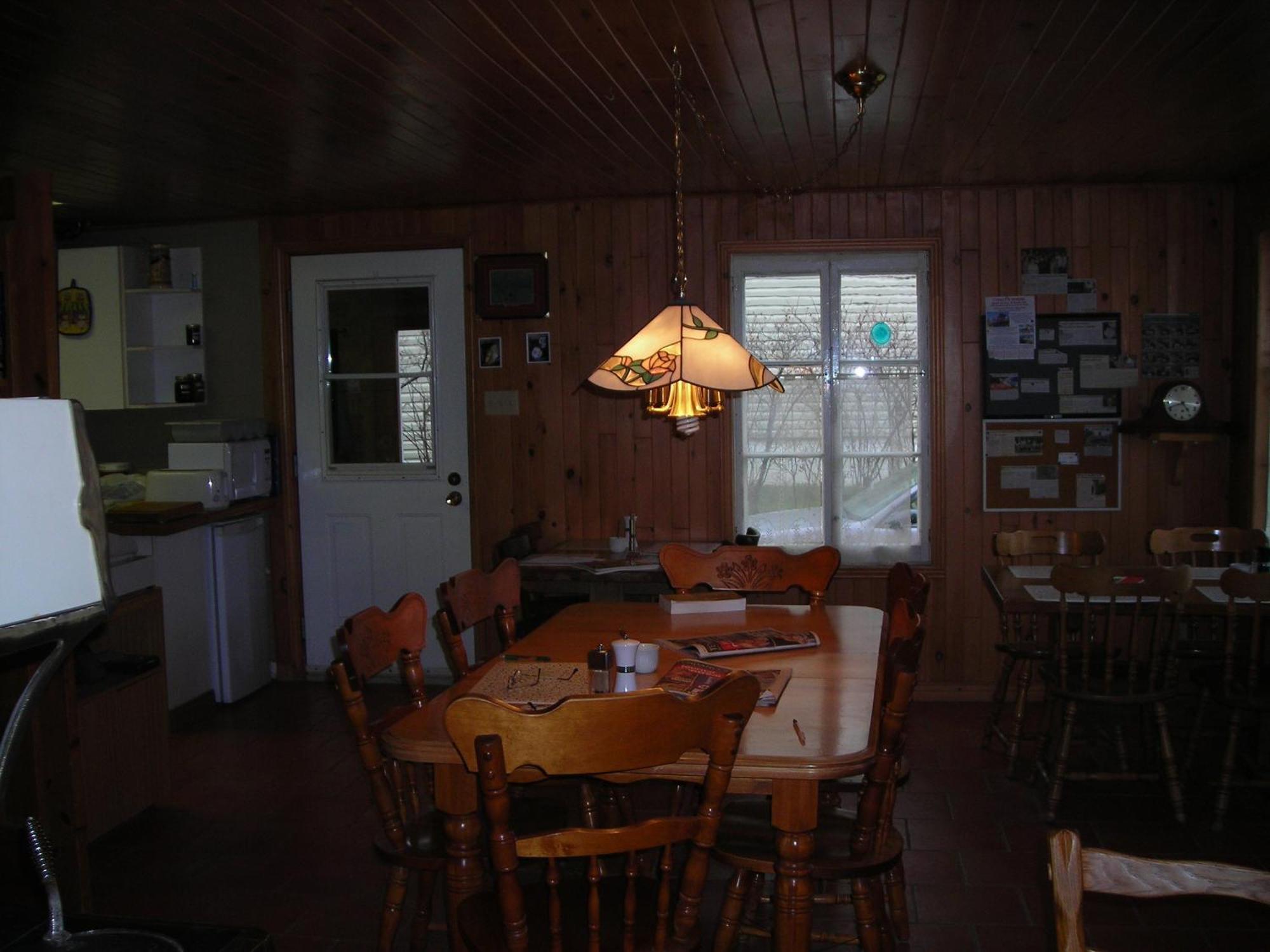 Gite Des Hauteurs Et Cafe De La Place Saint Zenon Bagian luar foto